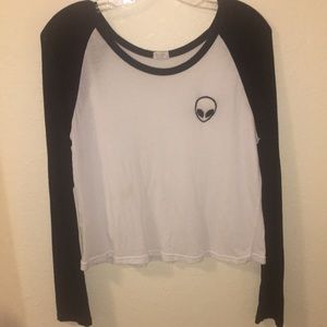 Zumiez Alien Top💖